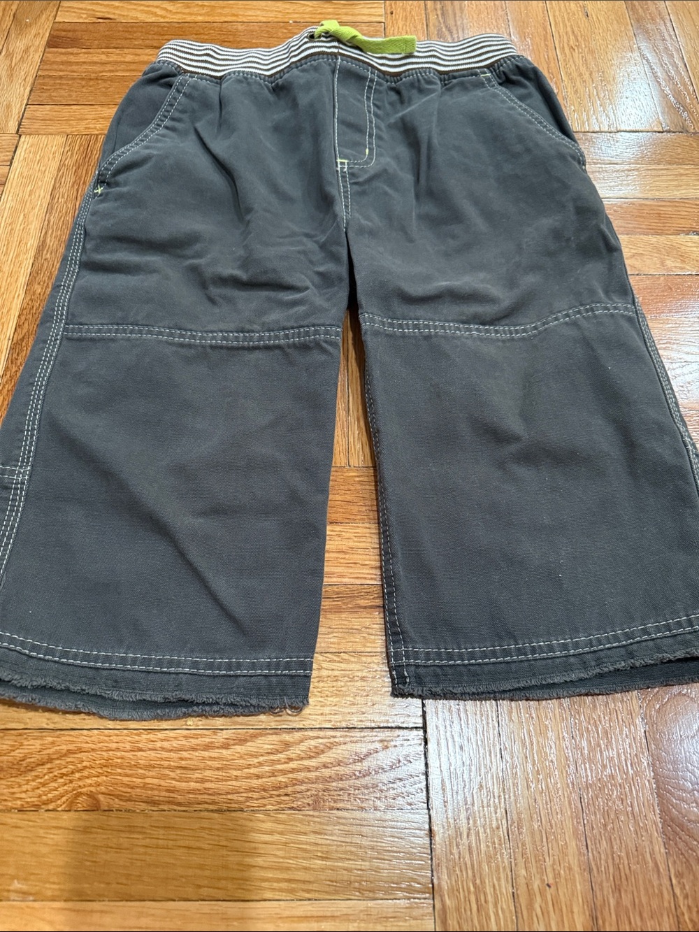 Mini Boden Long Shorts in Dark Charcoal/Brown with Stripe Waistband size 10Y